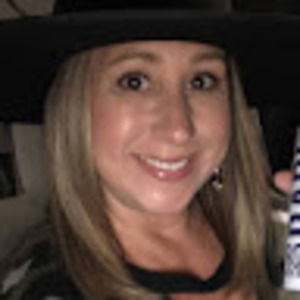 Meet your Posher, Chrissy